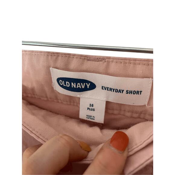 Old Navy Shorts Printed Novelty Chino Cottage Daisy Embroidered Everyday Sz 14 - Picture 3 of 5